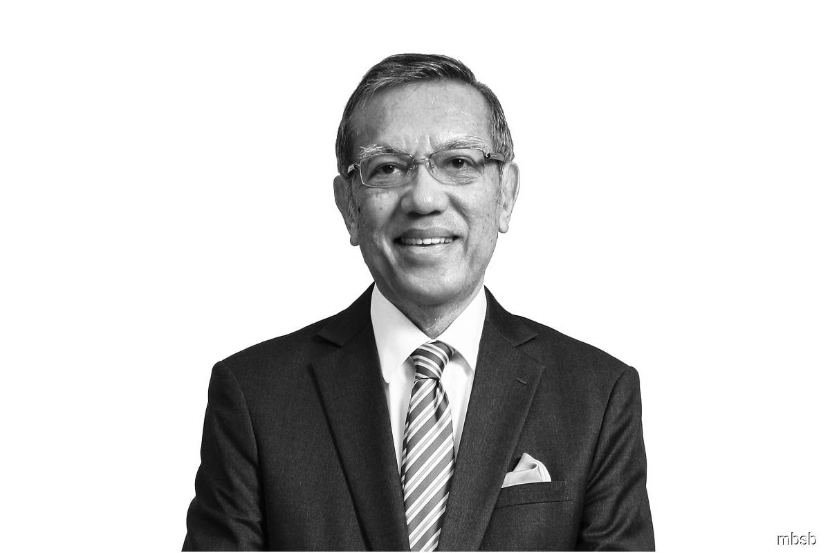 Tan Sri Azlan bin Mohd Zainol